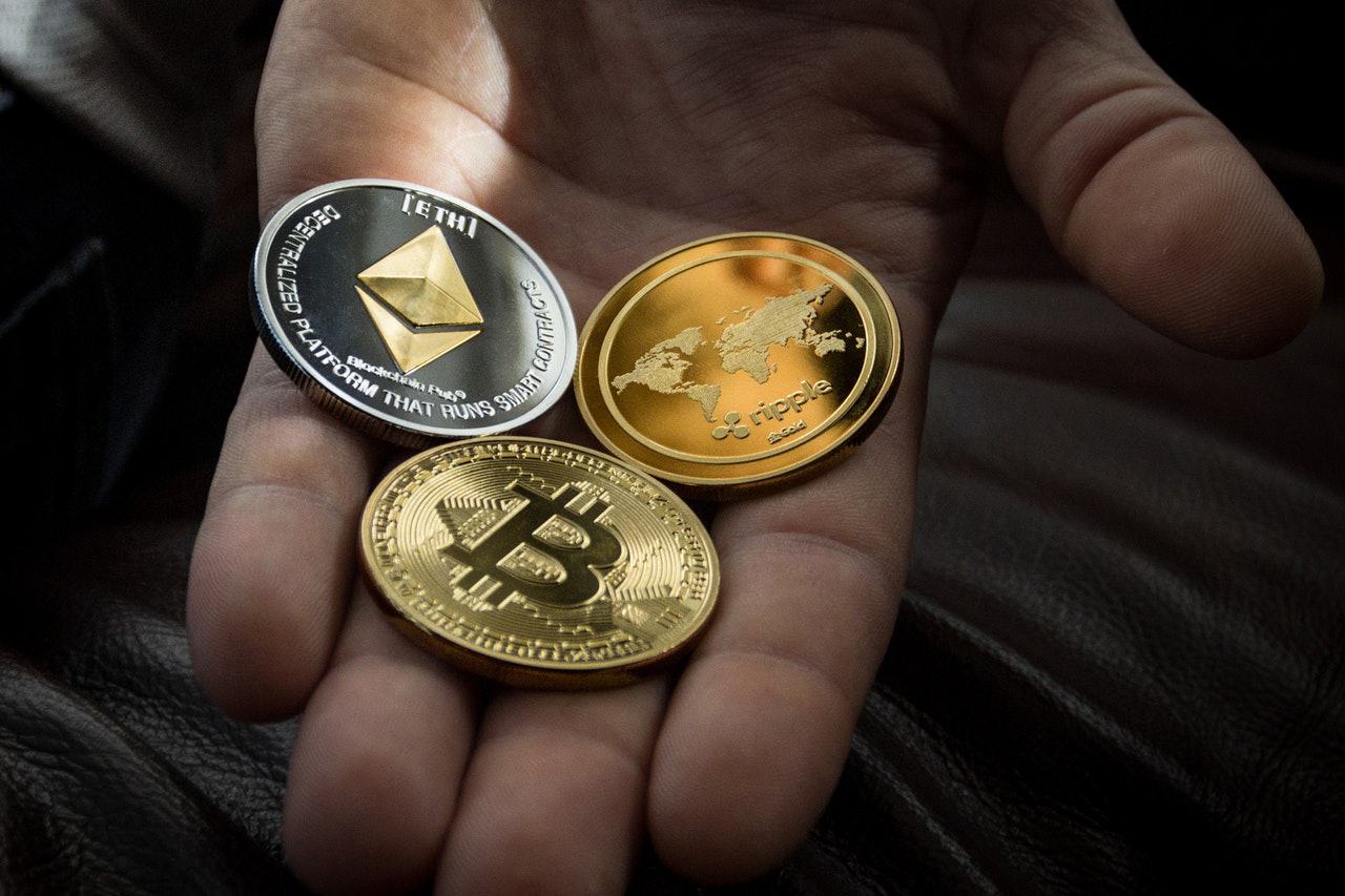 Cryptocurrencies can be tracked